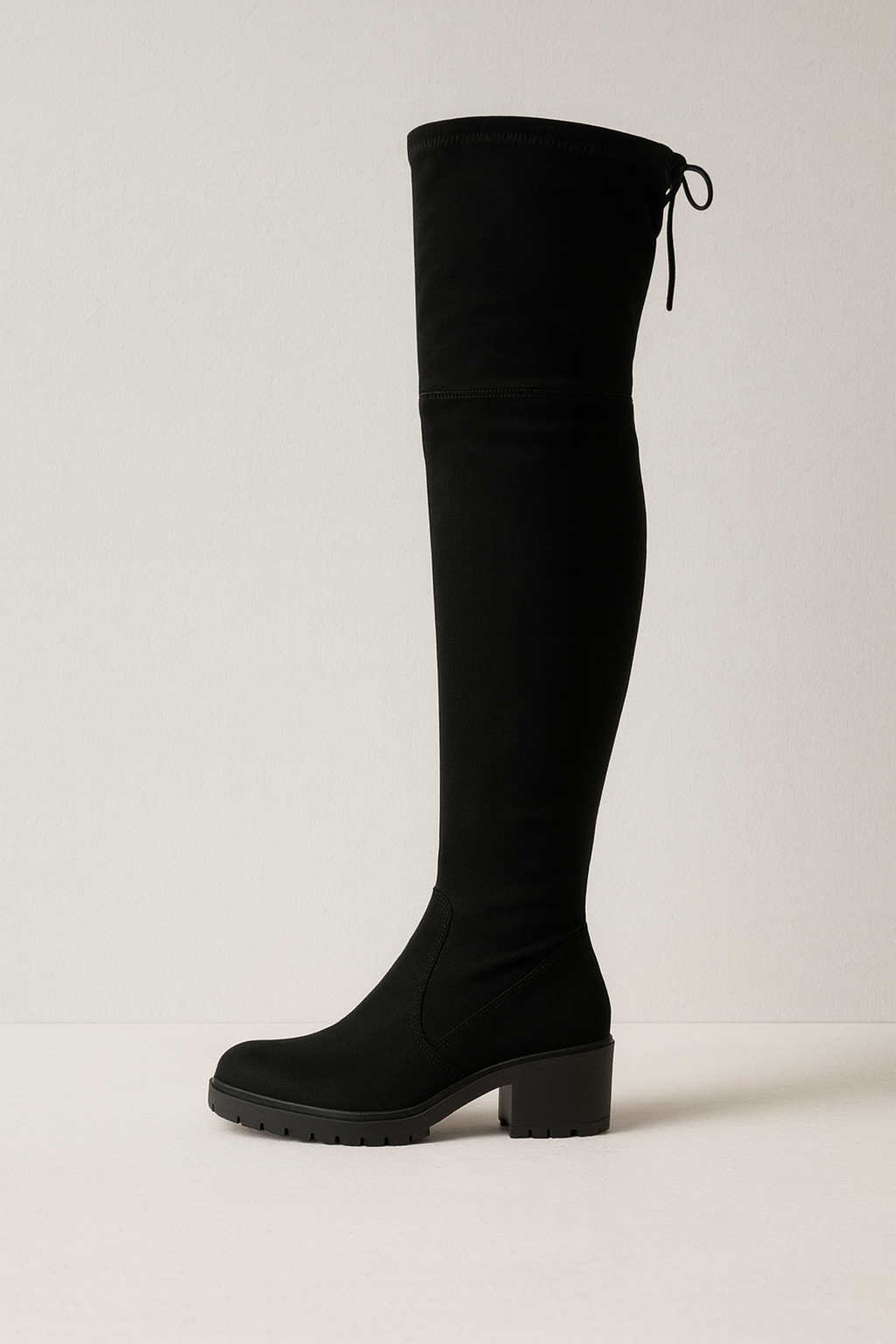 Queen bee maxi boot for women