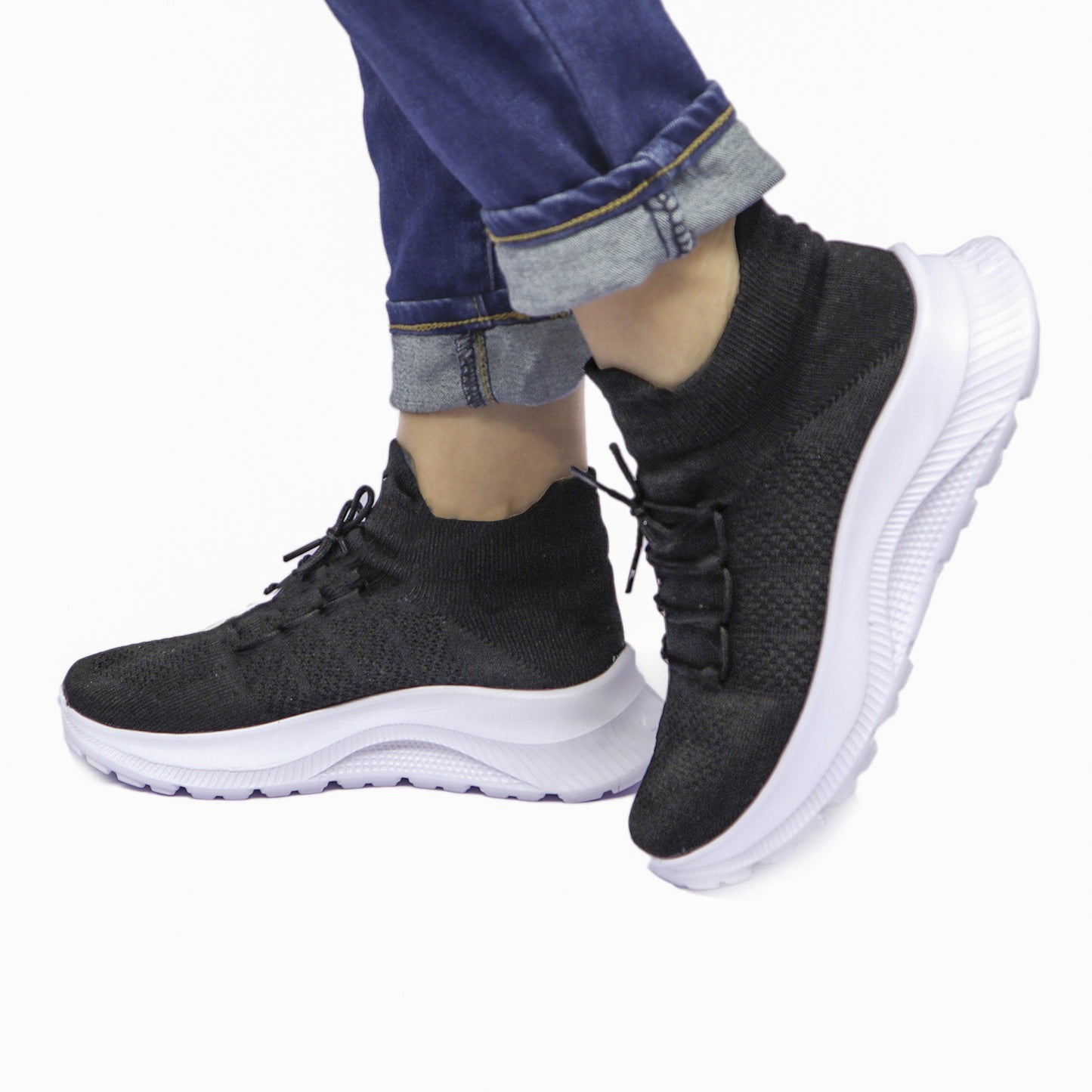 Training Knit Sneaker